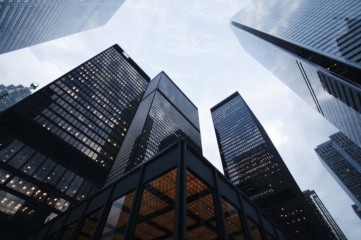 Banking & Financial Services