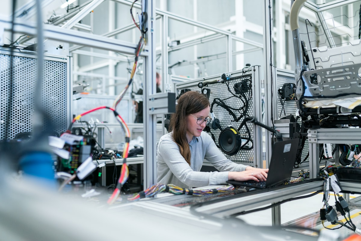 Manufacturing & Robotics